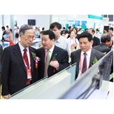 第22届中国玻璃展在上海举行